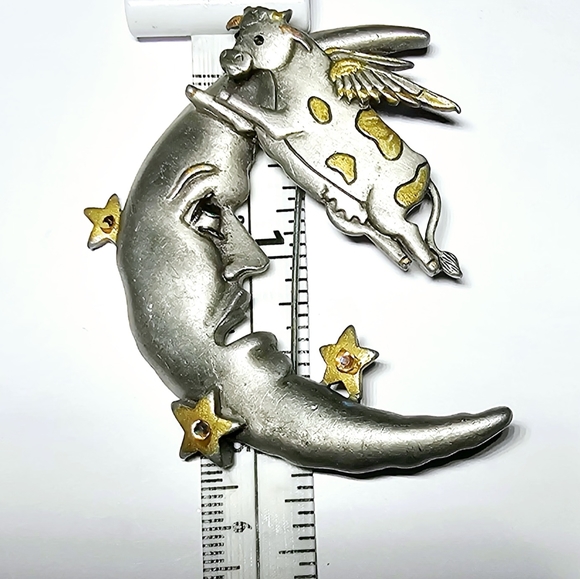 NWOT JJ silver with gold stars cow jumped over the moon brooch, campy, whimsical - Picture 4 of 4